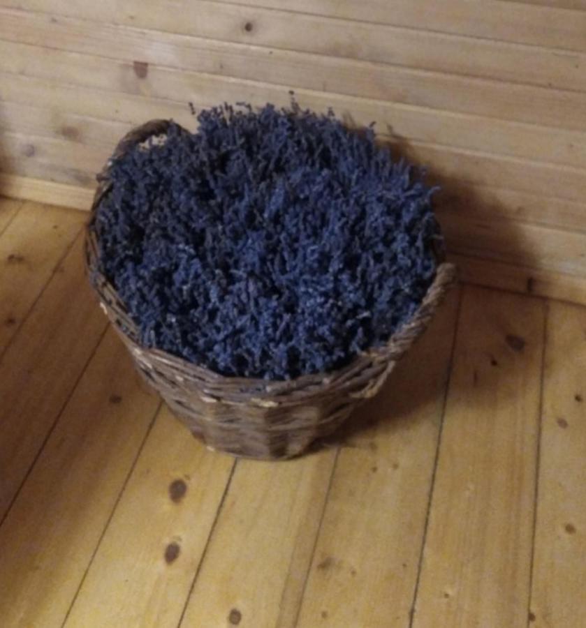 Lavender Valley Perekrestnoye Luaran gambar