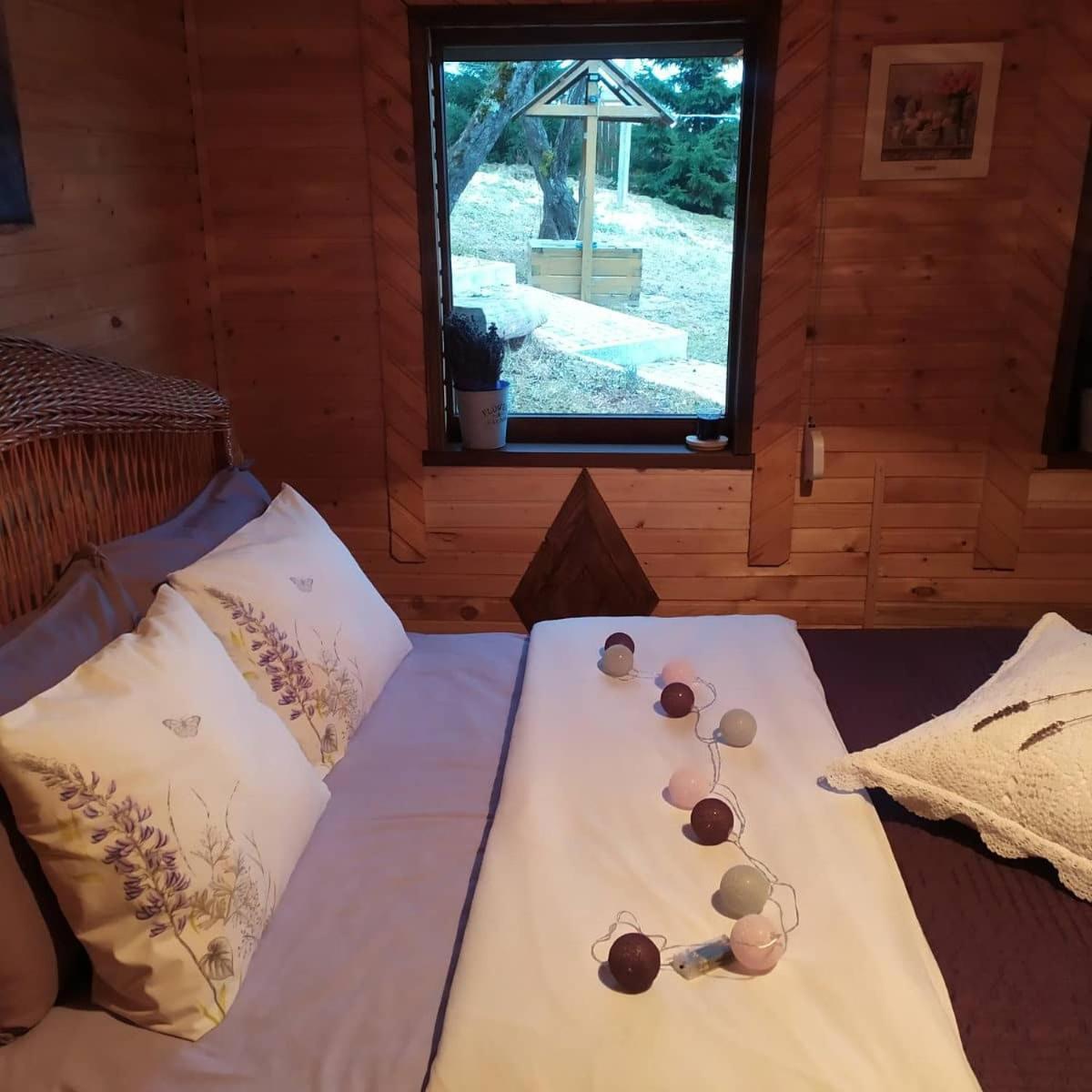 Lavender Valley Perekrestnoye Bilik gambar